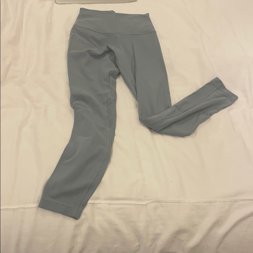 Light blue lulu align leggings